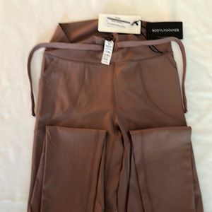 Body Language Ashley Legging - Pockets - Desert Rose - various sizes